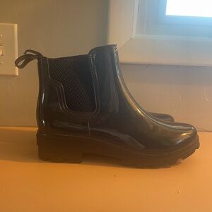 Seven7 Women's Black Chelsea Rain Boots